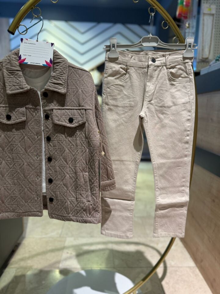 Erkek Kapitone Ceketli Pantolon Takımı