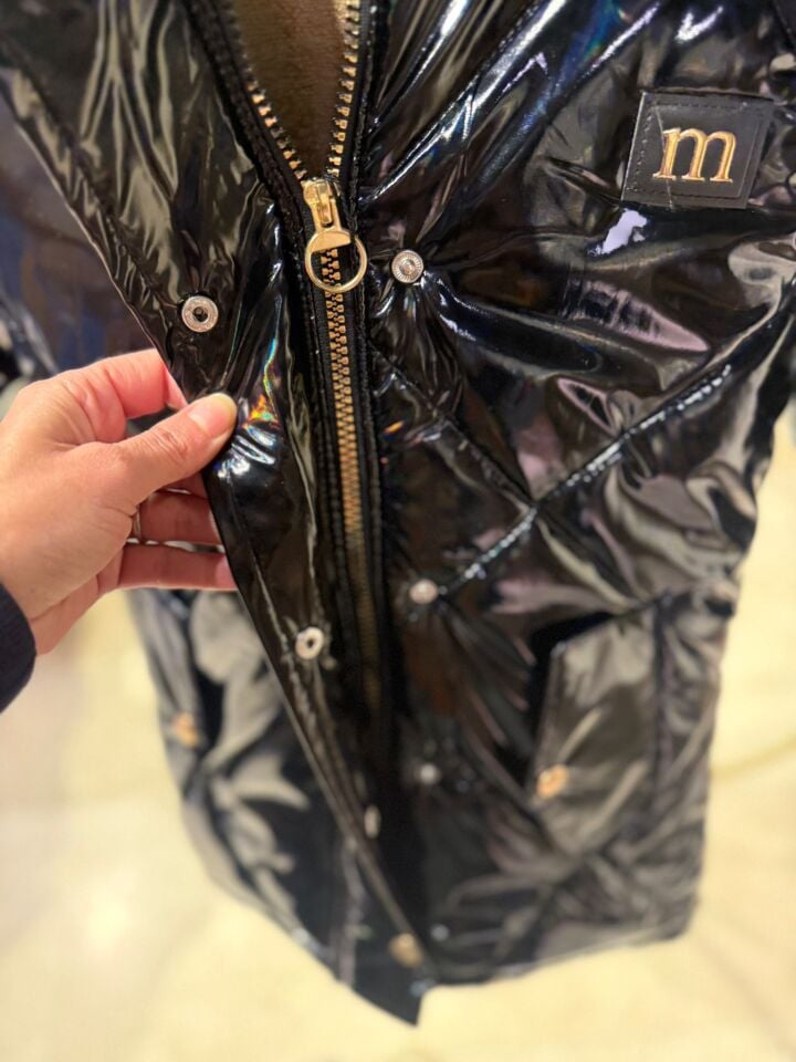 Kürk Kapüşonlu İçi Peluş Astarlı Parlak Şişme Çocuk Mont – Çıtçıtlı Fermuarlı Kışlık