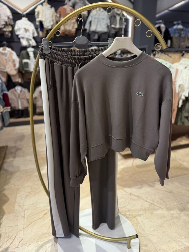 KADIN EŞOFMAN TAKIM