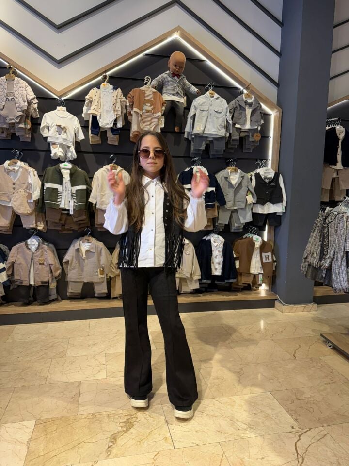 Garson Boy Premium 3’lü Takım – Püskül Detaylı Yelek, Gömlek & İspanyol Paça Pantolon