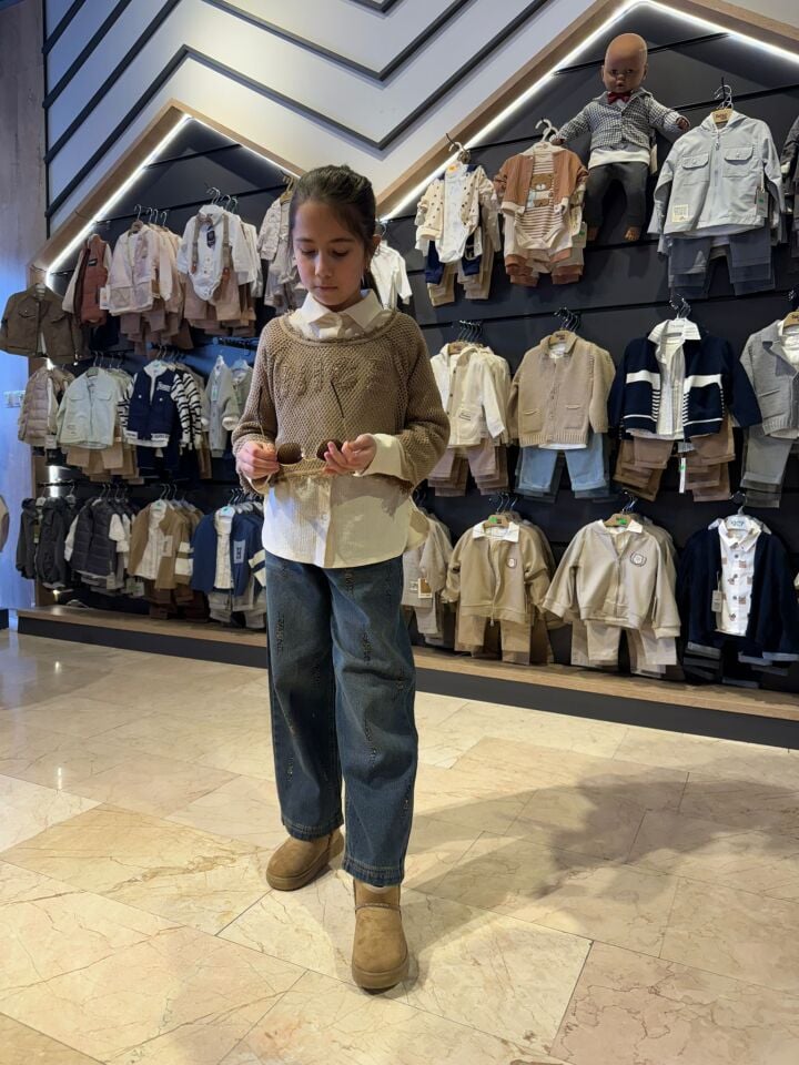 Garson Boy Premium 3’lü Takım – Triko Kazak, Gömlek & Rahat Kalıp Jean Pantolon