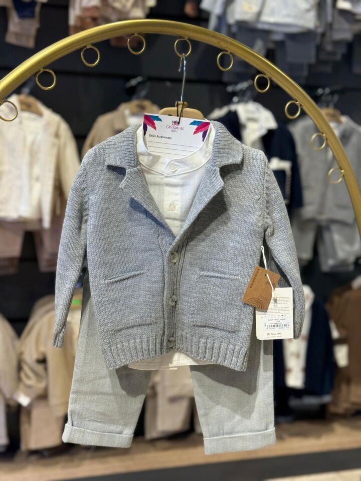 Erkek Bebek 3 Parça Ay Grubu Triko Hırkalı Takım