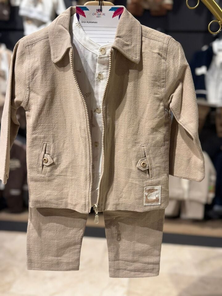 Ceketli Çocuk Takımı