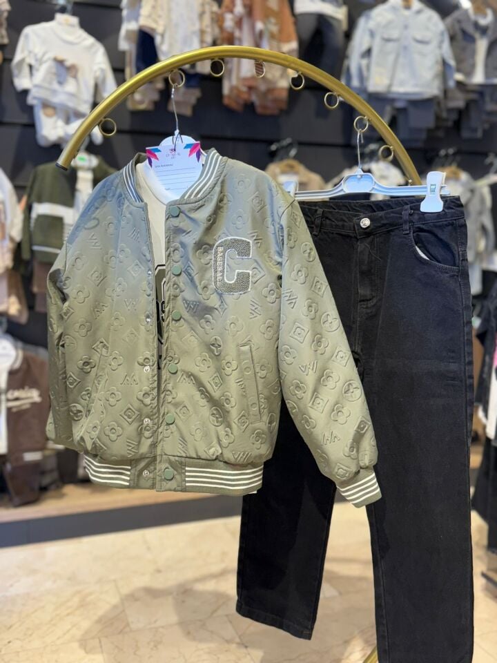 Kabartma Desenli Bomber Ceketli Çocuk Takımı