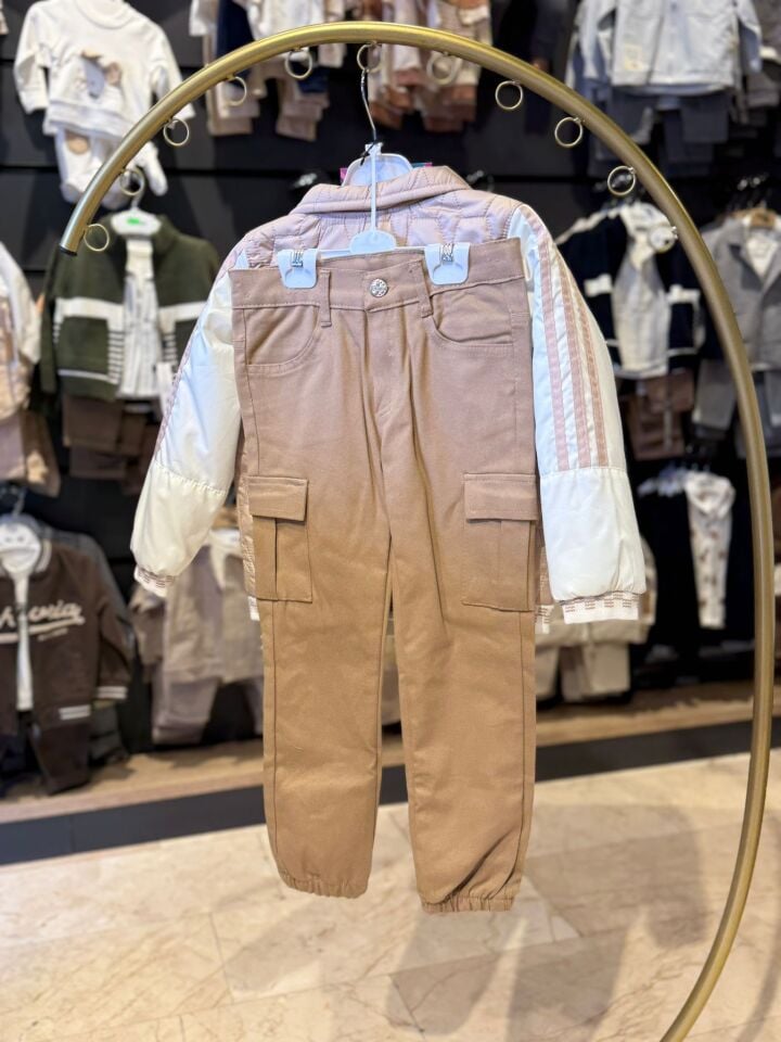 Kapitone Ceketli 3’lü Çocuk Takımı