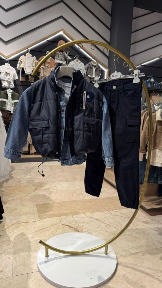 Kot Ceket ve Şişme Yelek Detaylı 4’lü Çocuk Takımı